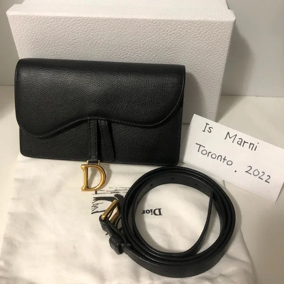 ❌SOLD❌SADDLE BELT POUCH Black Grained Calfskin
đź’°1300 (private) - Picture 1 of 5